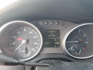 2007 Mercedes-Benz M 350 с VIN 4JGBB86E97A175707, выставлен на аукционе Copart как лот 61335595 с пробегом 202 108 миль миль и Чистый • Clean title. История ставок и продаж доступна на DreamBid. Изображение 9.