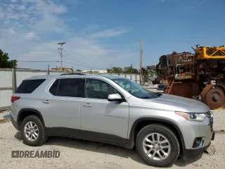 2018 Chevrolet Traverse LT Cloth with VIN 1GNEVGKW4JJ260888, listed as a Copart auction lot 65839334 with 131,692 mi miles and Salvage Title. Bid and sale history available at carsss.com. Image 4.