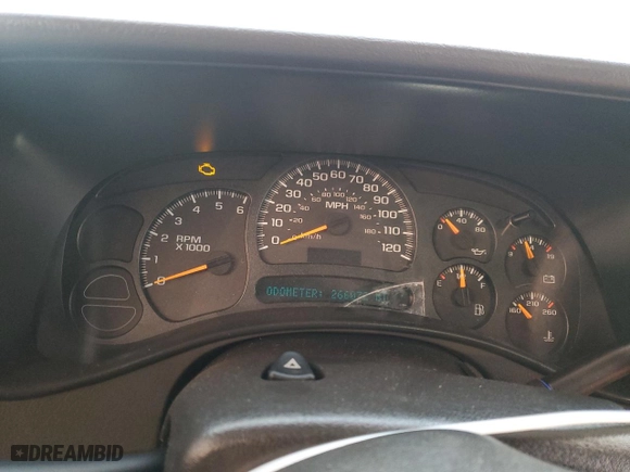 2005 Chevrolet Silverado 1500 Work Truck with VIN 1GCEC14X35Z121828, listed as a Copart auction lot 47805605 with 266,072 mi miles and Salvage Title. Bid and sale history available at carsss.com. Image 9.