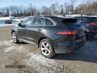 2018 Jaguar F-Pace 30t Premium with VIN SADCJ2GX8JA291369, listed as a Copart auction lot 89354235 with 31,789 mi miles and Salvage title. Bid and sale history available at DreamBid. Image 2.