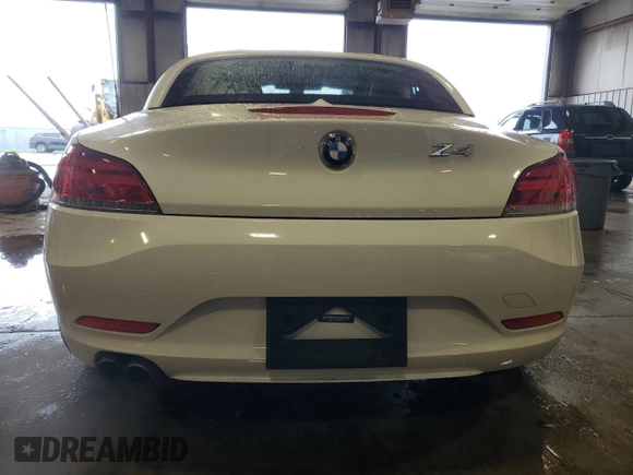 2015 BMW Z4 sDrive28i z VIN WBALL5C59FP557592, wystawiony jako Copart lot #56666655 z przebiegiem 83 377 mil mil oraz Szkoda całkowita • Salvage title. Historia ofert i sprzedaży dostępna na DreamBid. Obrazek 6.