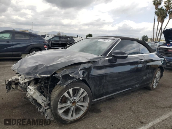 2019 Mercedes-Benz C 300 with VIN WDDWK8DB6KF827909, listed as a Copart auction lot 51114875 with 55,903 mi miles and Salvage Title. Bid and sale history available at carsss.com. Image 1.