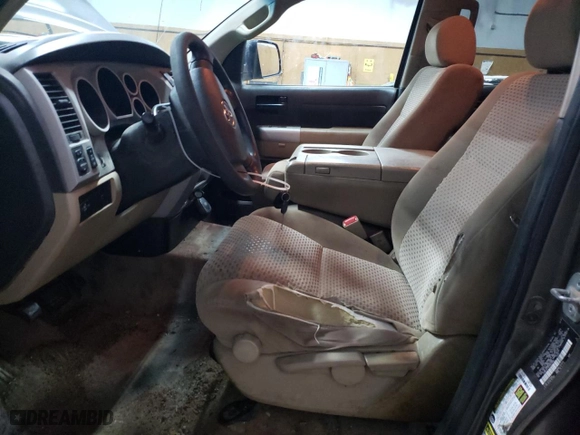2007 Toyota Tundra SR5 with VIN 5TBBT541X7S457656, listed as a Copart auction lot 46632065 with 263,733 mi miles and Clean Title. Bid and sale history available at carsss.com. Image 7.