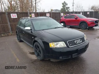 2002 Audi S6 z VIN WAUXU54B62N070925, wystawiony jako IAAI lot #38122381 z przebiegiem 219 441 mil mil oraz . Historia ofert i sprzedaży dostępna na DreamBid. Obrazek 1.