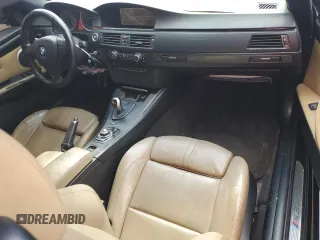 2011 BMW M3 z VIN WBSDX9C59BE399305, wystawiony jako Copart lot #58246375 z przebiegiem 78 342 mil mil oraz Tytuł czysty. Historia ofert i sprzedaży dostępna na DreamBid. Obrazek 8.