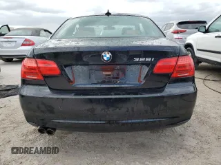2013 BMW 3 Series 328i with VIN WBAKE3C53DE772078, listed as a Copart auction lot 76229334 with Not Provided miles and Non Repairable. Bid and sale history available at DreamBid. Image 6.