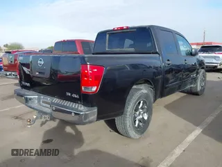 2012 Nissan Titan SL with VIN 1N6AA0EC0CN314014, listed as a IAAI auction lot 41562597 with 152,678 mi miles and . Bid and sale history available at DreamBid. Image 4.