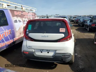 2022 Kia Soul LX with VIN KNDJ23AU1N7171503, listed as a Copart auction lot 48616665 with 35,810 mi miles and Clean Title. Bid and sale history available at carsss.com. Image 6.