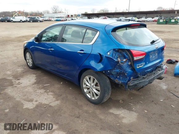 2015 Kia Forte 5-Door EX with VIN KNAFX5A85F5304442, listed as a IAAI auction lot 41886814 with 111,564 mi miles. Bid and sale history available at carsss.com. Image 3.