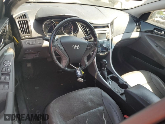 2014 Hyundai Sonata Limited with VIN 5NPEC4AB3EH844712, listed as a Copart auction lot 52318115 with 106,817 mi miles and Clean Title. Bid and sale history available at DreamBid. Image 8.