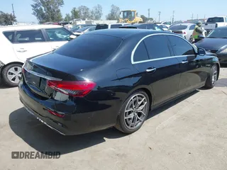 2021 Mercedes-Benz E 350 with VIN W1KZF8DBXMA873518, listed as a IAAI auction lot 42191630 with 55,006 mi miles and . Bid and sale history available at DreamBid. Image 4.