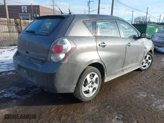 2010 Pontiac Vibe w/1SA with VIN 5Y2SP6E88AZ406949, listed as a IAAI auction lot 41447112 with 182,453 mi miles. Bid and sale history available at carsss.com. Image 4.