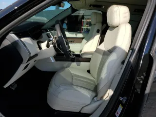 2024 Land Rover Range Rover SE with VIN SALKP9FU4RA099621, listed as a Copart auction lot 44174635 with 7,221 mi miles and Salvage title. Bid and sale history available at DreamBid. Image 7.