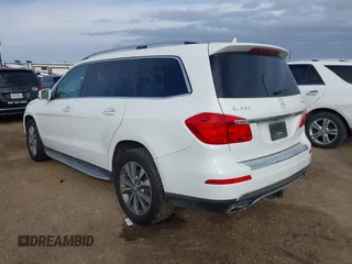 2016 Mercedes-Benz GL with VIN 4JGDF6EE4GA658928, listed as a IAAI auction lot 41407244 with 95,372 mi miles. Bid and sale history available at carsss.com. Image 3.