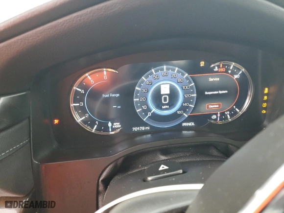2018 Cadillac Escalade Premium Luxury with VIN 1GYS3CKJ0JR204313, listed as a Copart auction lot 75040294 with 70,179 mi miles and Non Repairable. Bid and sale history available at carsss.com. Image 9.