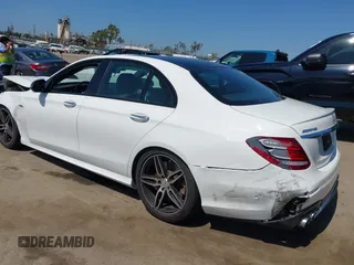 2019 Mercedes-Benz E 53 AMG with VIN WDDZF6BBXKA493065, listed as a IAAI auction lot 42519867 with 53,105 mi miles and . Bid and sale history available at DreamBid. Image 3.