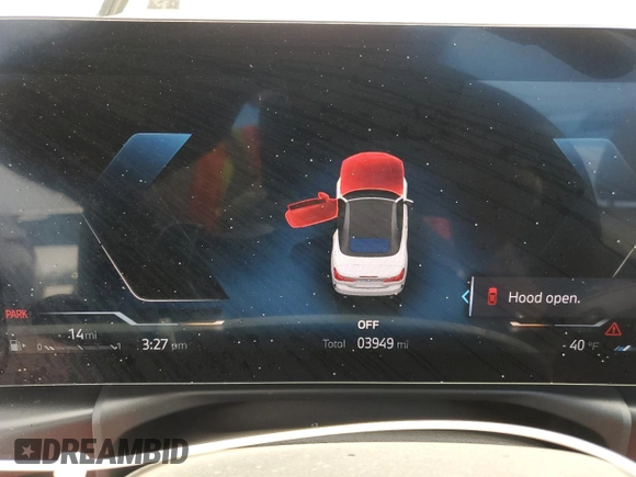 2025 BMW 4 Series 430i with VIN WBA33DB03SCS40361, listed as a Copart auction lot 48397335 with 3,949 mi miles and Salvage title. Bid and sale history available at DreamBid. Image 9.