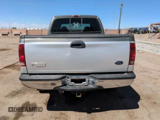 2001 Ford F-250 XL with VIN 1FTNW21F61EB84674, listed as a Copart auction lot 53078865 with 232,358 mi miles and Salvage title. Bid and sale history available at DreamBid. Image 6.