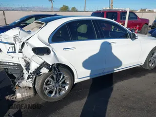 2016 Mercedes-Benz C 300 Luxury with VIN 55SWF4KB3GU117919, listed as a IAAI auction lot 41330346 with 92,810 mi miles and . Bid and sale history available at carsss.com. Image 18.