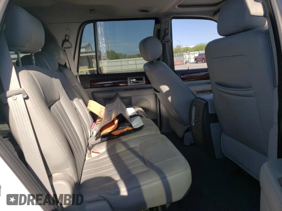 2005 Lincoln Navigator Luxury with VIN 5LMFU28575LJ13839, listed as a Copart auction lot 60967184 with 161,320 mi miles and Salvage Title. Bid and sale history available at carsss.com. Image 10.