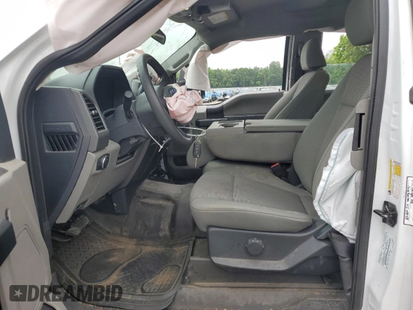2022 Ford F-250 XL z VIN 1FT7X2B68NEE31039, wystawiony jako Copart lot #61174615 z przebiegiem 126 064 mil mil oraz Szkoda całkowita • Salvage title. Historia ofert i sprzedaży dostępna na DreamBid. Obrazek 7.