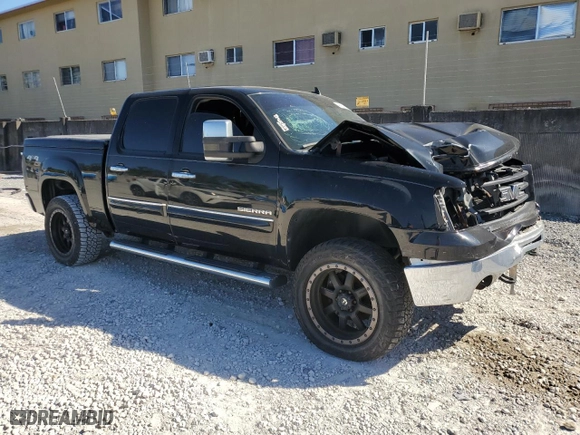 2010 GMC Sierra 1500 SLE with VIN 3GTRKVE32AG241413, listed as a Copart auction lot 46931505 with 182,127 mi miles and Salvage Title. Bid and sale history available at carsss.com. Image 4.
