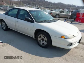 1996 Dodge Intrepid with VIN 2B3HD46T1TH192269, listed as a IAAI auction lot 41769887 with 196,239 mi miles. Bid and sale history available at carsss.com. Image 1.