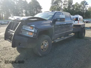 2015 Chevrolet Silverado 3500HD LTZ with VIN 1GC4K0E83FF587522, listed as a Copart auction lot 84627984 with 133,935 mi miles and Salvage Title. Bid and sale history available at carsss.com. Image 1.