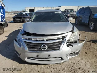 2013 Nissan Altima 2.5 S with VIN 1N4AL3AP3DN451253, listed as a Copart auction lot 47068175 with 170,959 mi miles and Salvage Title. Bid and sale history available at carsss.com. Image 5.
