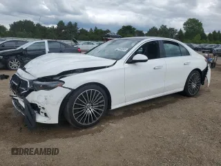 2025 Mercedes-Benz E 450 с VIN W1KLF6BB0SA101233, выставлен на аукционе Copart как лот 57440045 с пробегом Не указан миль и Списание • Salvage title. История ставок и продаж доступна на DreamBid. Изображение 1.