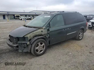 2001 Dodge Caravan ES with VIN 2B8GP54L01R117432, listed as a Copart auction lot 84896924 with 207,991 mi miles and Salvage Title. Bid and sale history available at carsss.com. Image 1.