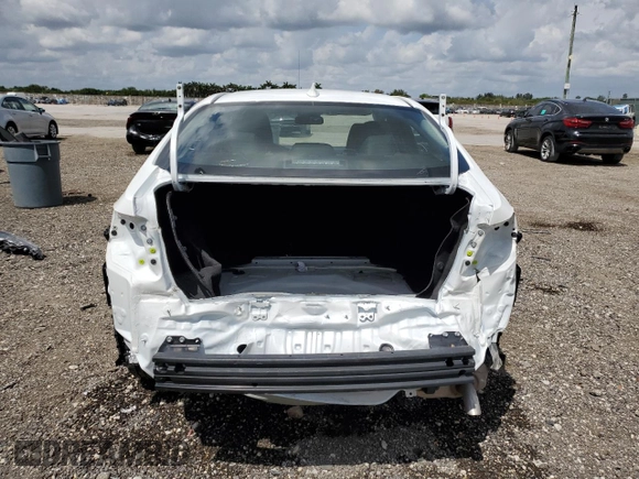 2024 Toyota Corolla LE with VIN 5YFB4MDE1RP223998, listed as a Copart auction lot 53789995 with 5,332 mi miles and Salvage title. Bid and sale history available at DreamBid. Image 6.