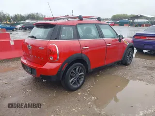 2014 MINI Countryman with VIN WMWZB3C53EWM32495, listed as a IAAI auction lot 41949096 with 161,524 mi miles and . Bid and sale history available at DreamBid. Image 4.