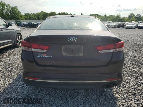 2016 Kia Optima LX z VIN 5XXGT4L3XGG024883, wystawiony jako Copart lot #57380685 z przebiegiem 135 233 mil mil oraz Szkoda całkowita • Salvage title. Historia ofert i sprzedaży dostępna na DreamBid. Obrazek 6.
