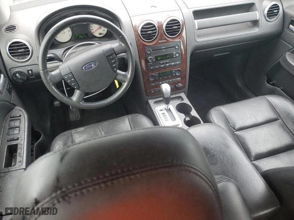 2007 Ford Freestyle Limited with VIN 1FMDK03127GA26256, listed as a Copart auction lot 41483275 with 220,611 mi miles and Salvage Title. Bid and sale history available at carsss.com. Image 8.
