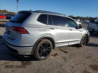 2022 Volkswagen Tiguan SE R-Line Black с VIN 3VVCB7AX1NM035874, выставлен на аукционе Copart как лот 81419224 с пробегом Не указан миль и Списание • Salvage title. История ставок и продаж доступна на DreamBid. Изображение 3.