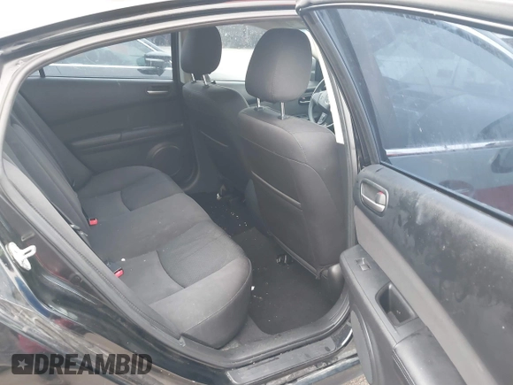 2013 Mazda 6 i Sport with VIN 1YVHZ8BH0D5M06471, listed as a IAAI auction lot 40752951 with 137,876 mi miles. Bid and sale history available at carsss.com. Image 8.