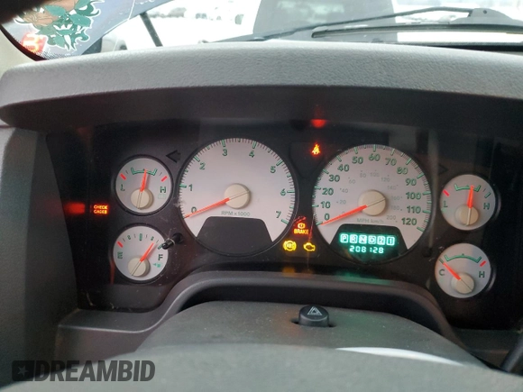 2007 Dodge 1500 ST with VIN 1D7HU18P47J610704, listed as a Copart auction lot 83355354 with 208,158 mi miles and Clean Title. Bid and sale history available at DreamBid. Image 9.