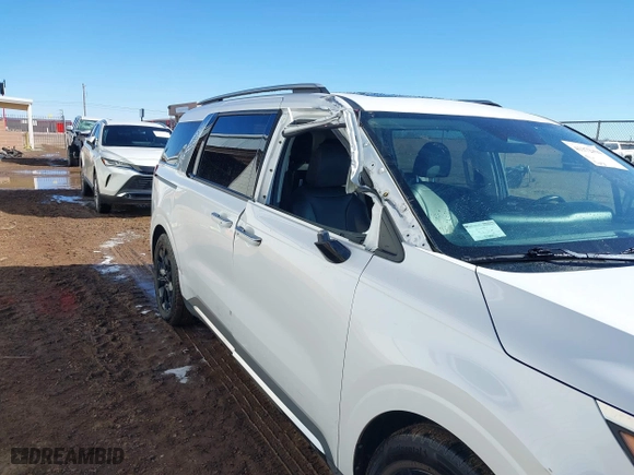2022 Kia Carnival SX with VIN KNDNE5H3XN6089003, listed as a IAAI auction lot 41372094 with 89,291 mi miles. Bid and sale history available at carsss.com. Image 6.
