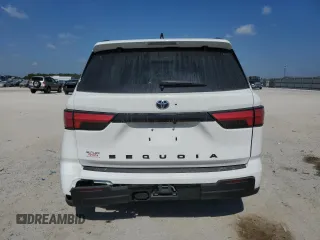 2024 Toyota Sequoia SR5 with VIN 7SVAAABA6RX034127, listed as a Copart auction lot 77848444 with 7,528 mi miles and Salvage Title. Bid and sale history available at carsss.com. Image 6.