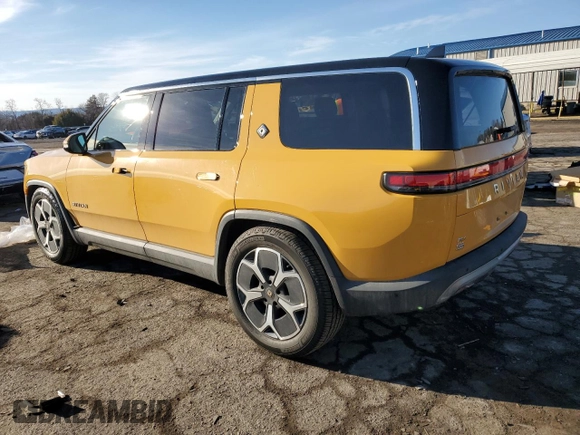 2023 Rivian R1S Adventure z VIN 7PDSGABA1PN009442, wystawiony jako Copart lot #45375605 z przebiegiem 28 047 mil mil oraz Szkody całkowita. Historia ofert i sprzedaży dostępna na DreamBid. Obrazek 2.