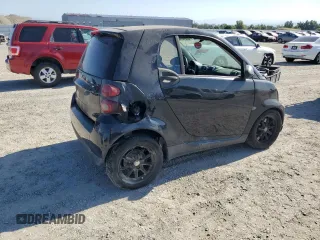 2008 Smart fortwo Pure with VIN WMEEJ31X48K192038, listed as a Copart auction lot 60510185 with Not provided miles and Salvage title. Bid and sale history available at DreamBid. Image 3.