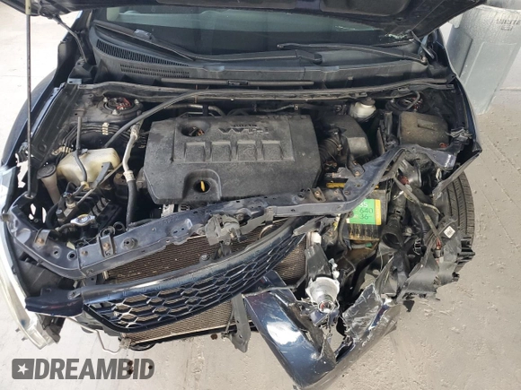 2011 Toyota Matrix z VIN 2T1KU4EE8BC736248, wystawiony jako Copart lot #58815295 z przebiegiem 104 006 mil mil oraz Szkoda całkowita • Salvage title. Historia ofert i sprzedaży dostępna na DreamBid. Obrazek 11.
