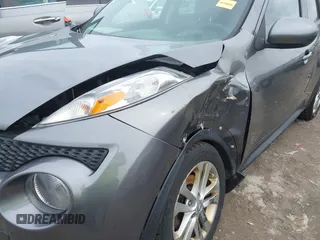 2011 Nissan Juke SL with VIN JN8AF5MV6BT013508, listed as a IAAI auction lot 41833046 with 191,517 mi miles. Bid and sale history available at carsss.com. Image 6.