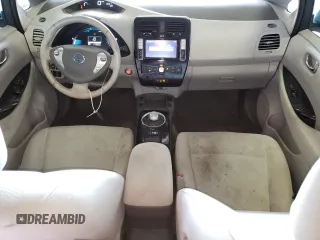 2015 Nissan LEAF SV with VIN 1N4AZ0CPXFC329112, listed as a Copart auction lot 65604163 with 67,558 mi miles. Bid and sale history available at carsss.com. Image 8.