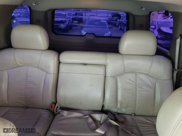 2001 Chevrolet Tahoe LT with VIN 1GNEK13T61J285818, listed as a Copart auction lot 48903455 with 131,901 mi miles and Salvage Title. Bid and sale history available at carsss.com. Image 10.