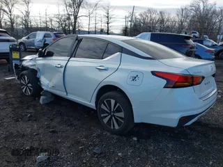 2021 Nissan Altima SV z VIN 1N4BL4DW7MN311171, wystawiony jako IAAI lot #41482325 z przebiegiem 35 224 mil mil oraz . Historia ofert i sprzedaży dostępna na DreamBid. Obrazek 3.