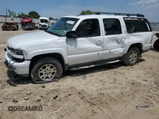 2003 Chevrolet Suburban LT with VIN 3GNFK16T83G297134, listed as a Copart auction lot 56761734 with 303,349 mi miles and Salvage Title. Bid and sale history available at carsss.com. Image 1.