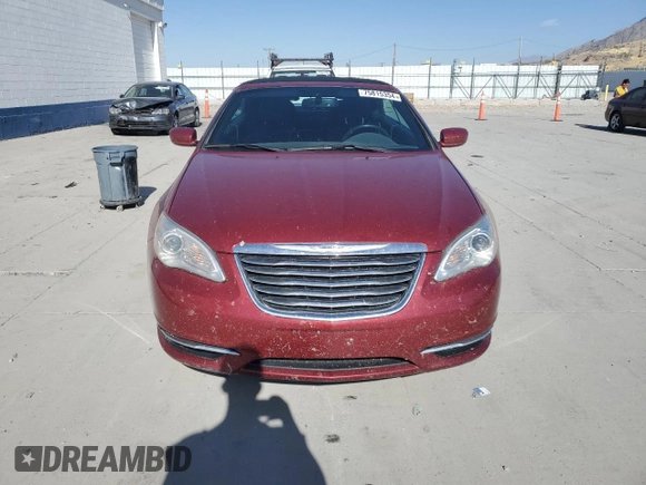 2011 Chrysler 200 Touring with VIN 1C3BC2EB2BN530034, listed as a Copart auction lot 75815354 with 137,040 mi miles and Clean Title. Bid and sale history available at carsss.com. Image 5.