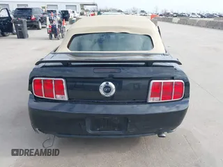 2005 Ford Mustang GT Deluxe with VIN 1ZVFT85H655215033, listed as a IAAI auction lot 41153294 with 71,436 mi miles and . Bid and sale history available at DreamBid. Image 16.
